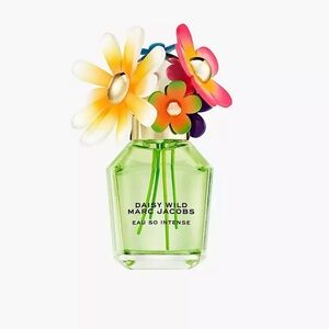 Marc Jacobs Daisy Wild Eau So Intense